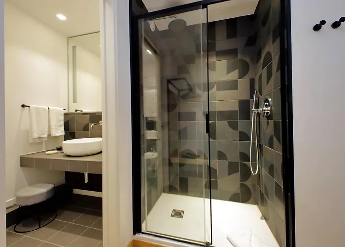 Youroom Vite 4*