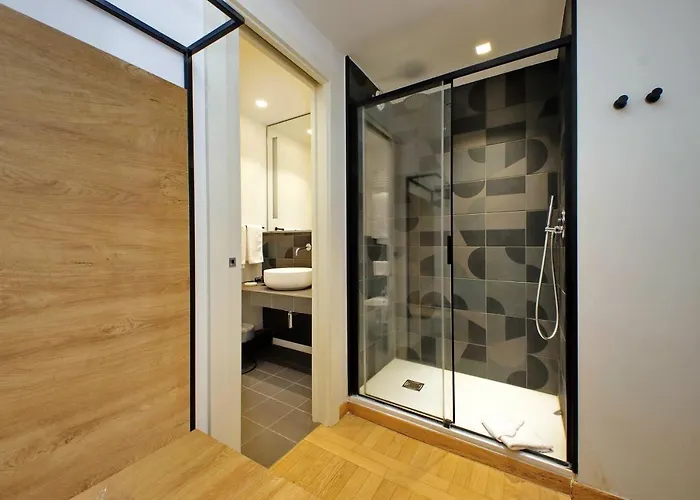Youroom Vite Konukevi 4*