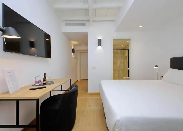 Youroom Vite Konukevi 4*