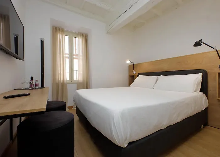 Youroom Vite 4*