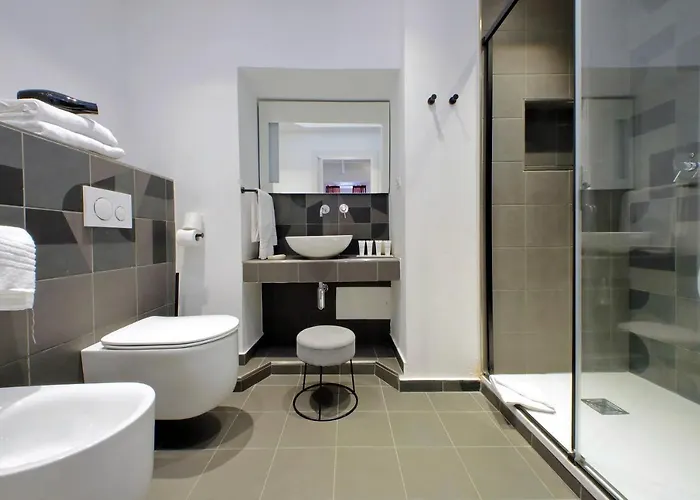 Youroom Vite 4*